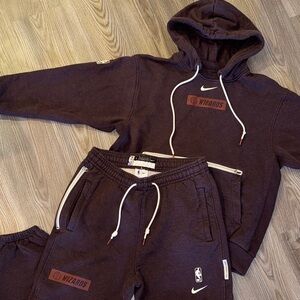 Women’s Nike Maroon Wizards Tracksuit